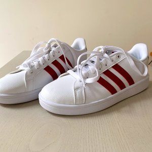 Women’s Adidas Originals Float Cloudfoam 🤍 White & ❤️ Red